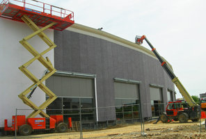 Alpha Park, Les Clayes-sous-Bois, installation avec nacelles au 31 mai 2012