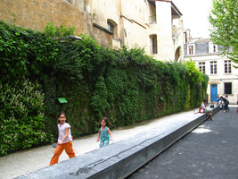 Square Vinet, Bordeaux Juin 2007