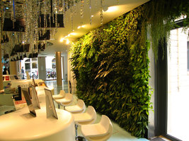 Club Med, Paris, Mur Asie