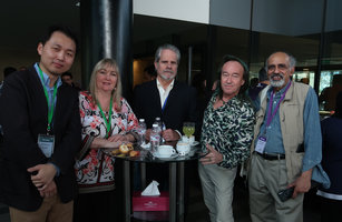 Kyosuk Lee, Linda Velazquez, Aramis Velazquez, Patrick Blanc and Amarjeet Sharma at the IGRA Green Roof Congress, Kuwait, Feb. 2018