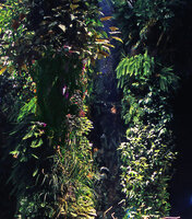 Nausicaa, upper parts of the Columns at the exhibition Sale Temps sur la Planete, July 2003