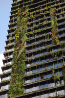 One Central Park, Sydney, one high panel after one year of growth, Oct 2014