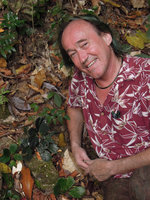 Patrick Blanc among blackish and greenish forms of Begonia blancii, El Nido, Palawan, Philippines, March 2014