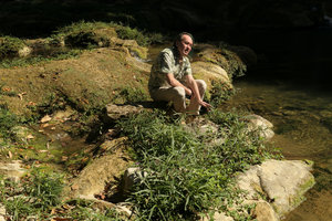 Patrick Blanc among the low rheophytic plant association with Justicia simplex, Ginoria americana and Gesneria humilis, Las Terrazas, Cuba, Feb. 2017