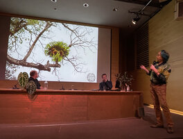 Patrick Blanc during his conference on Epiphytes with J. Y. Dubuisson and Denis Larpin at the Museum national d&#039;Histoire naturelle, Paris, Nov. 2021