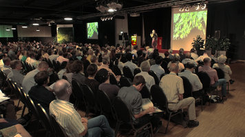 Patrick Blanc during his plenary conference at the World Green Infrastructure Congress, Berlin, June 2017