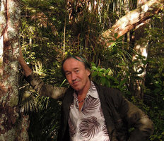 Patrick Blanc in forest, Auckland, New Zealand, Dec 2012