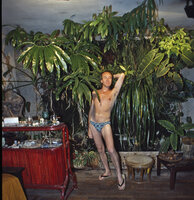 Patrick Blanc in front of his home vertical garden, between Philodendron goeldii, Philodendron billietiae and Pitcairnia angustifolia, Nov. 2004