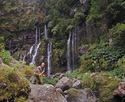 Patrick Blanc in front of the Grand Galet resurgence waterfall, La Reunion, Oct. 2015