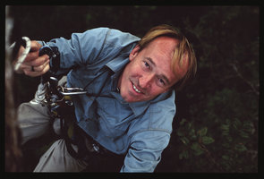 Patrick Blanc reaching the tree crown for Ushuaia magazine interview, above Una Papoos, Laryé, West Papua, New Guinea, April 2000