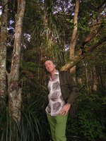 Patrick Blanc under Freycinetia banksii at the Auckland Botanical Garden, New Zealand, Dec 2012
