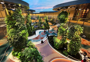 The new Dreamscape Garden at Changi T 2 airport, Singapore, Nov. 2023